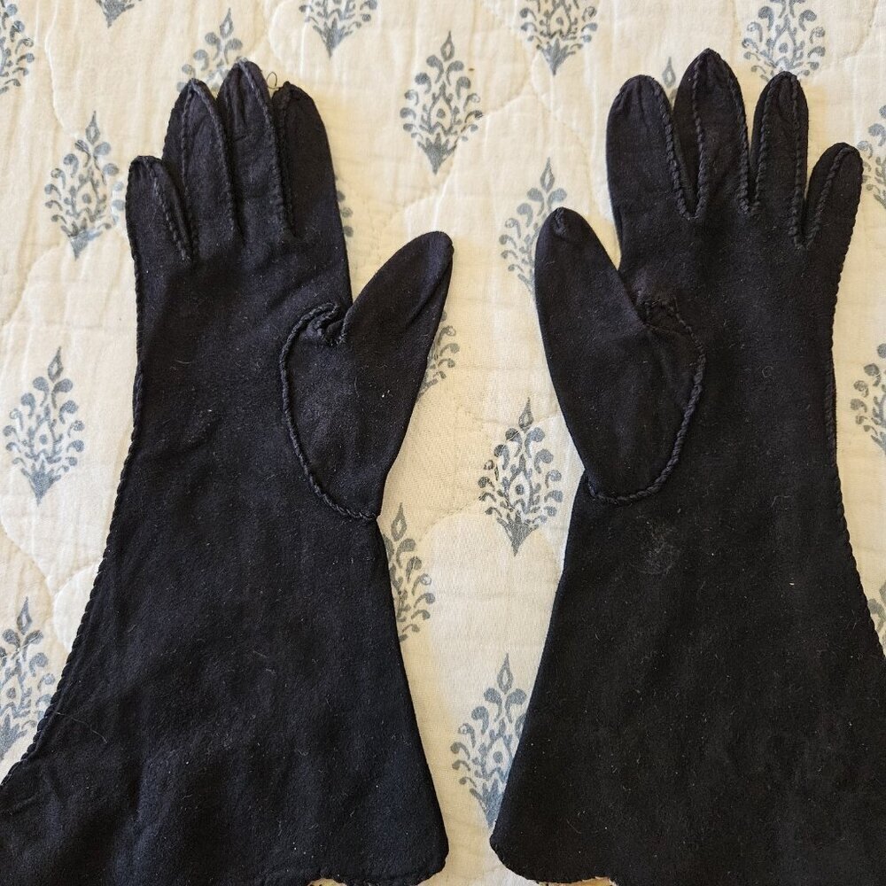 Vintage Juliette Black Suede Opera Gloves Scalloped Edge Formal Evening 6.5 - Picture 9 of 11
